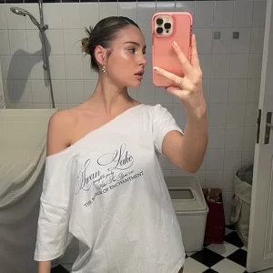 Women's Casual Loose T-shirt Summer Fashion Street Style Letter Print Versatile Top for Hot Weather